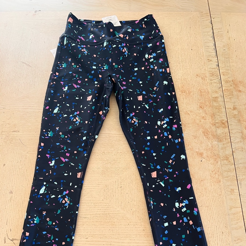 Fabletics Anywhere Motion365+ High-Waisted Legging size medium - Picture 6 of 11